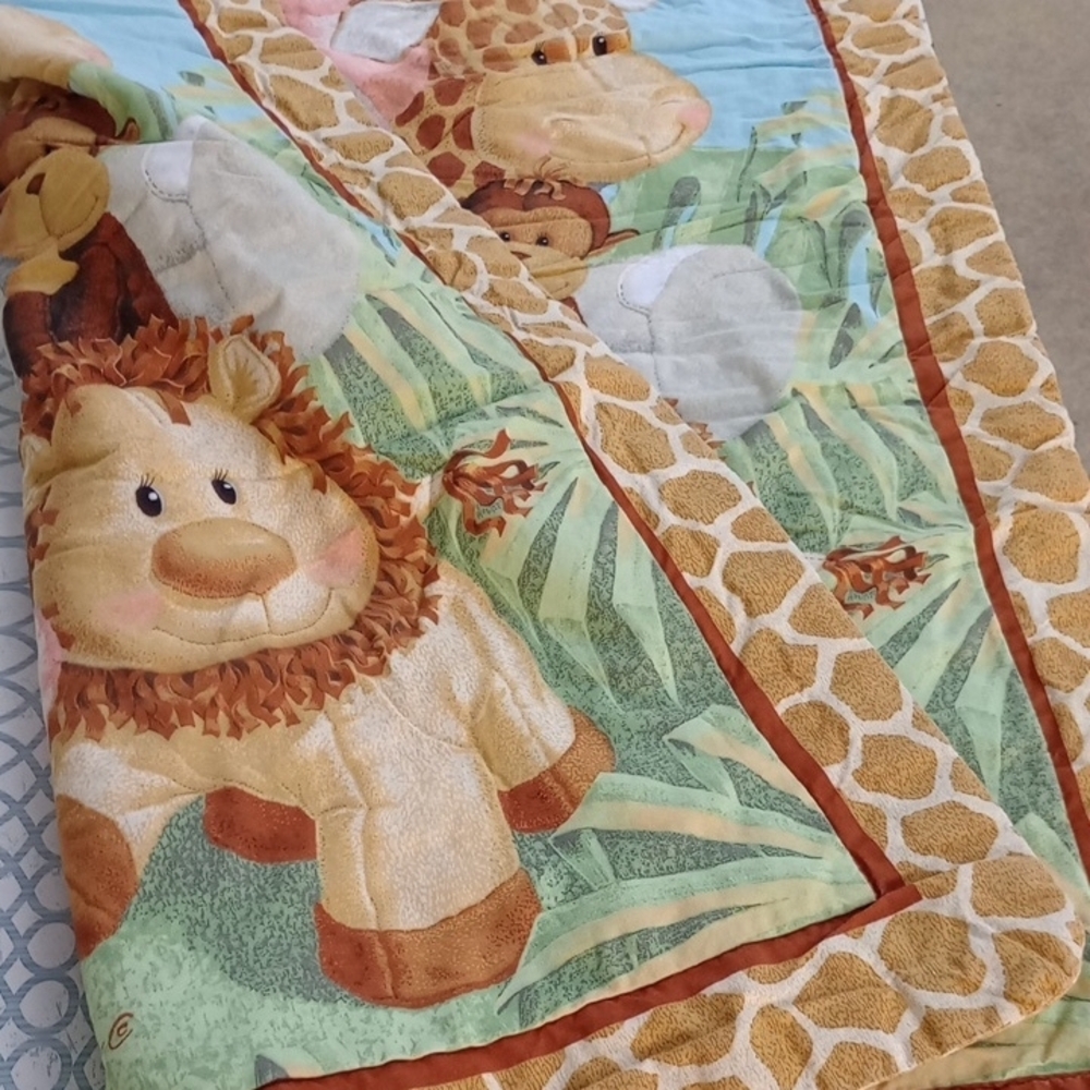 Cute Safari Animal Baby Blanket - Picture 9 of 9